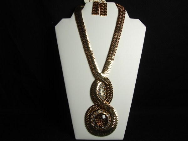 Golden Necklace Set